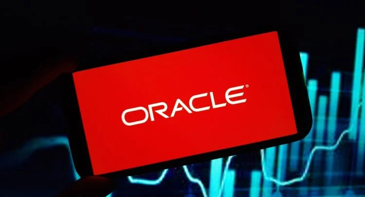 Oracle share price zooms 28% in extended trading after Q1 results